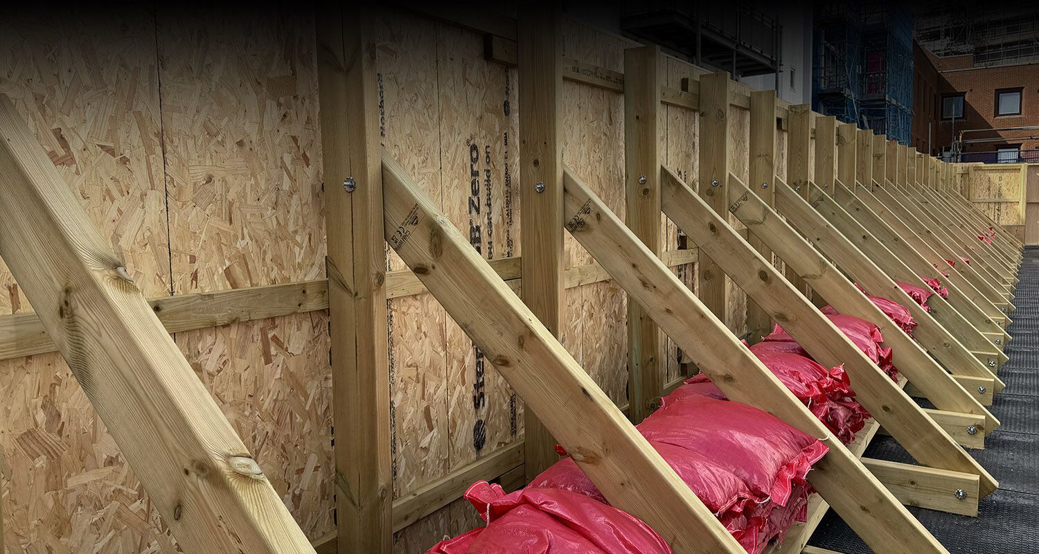 Award-Winning Site Hoarding Contractor | London & South East | City ...